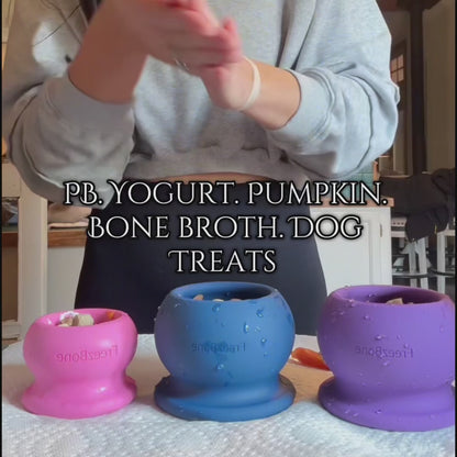 FreezBall recipe video: peanut butter, yogurt, pumpkin and bone broth dog treats