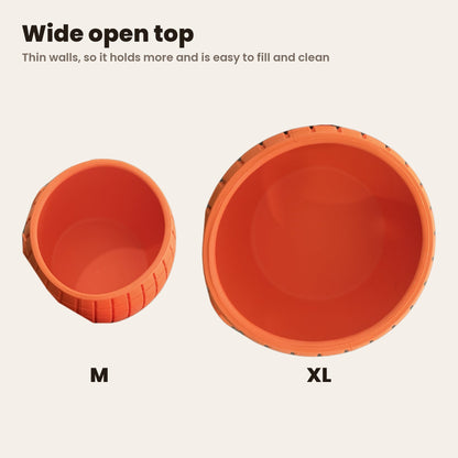 FreezPumpkin M and XL from the top, real photo: a wide open top and thin walls, easy to fill and clean